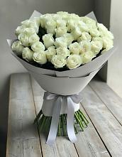 Букет 35 Белых роз в Новобурейский