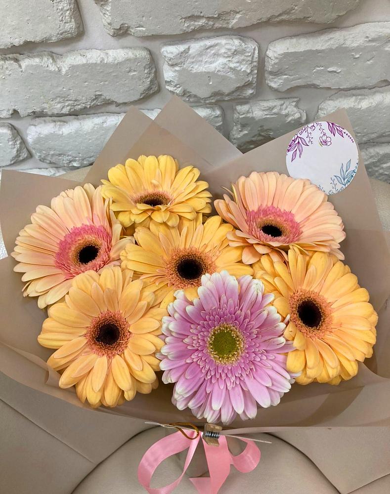Букет цветов из: Герберы в Новобурейский