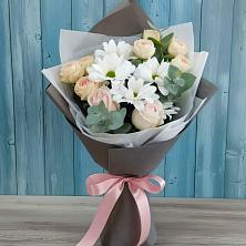 Букет цветов из:  Хризантемы и Розы в Новобурейский