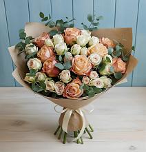 Букет цветов из:  Альстромерии и Розы в Новобурейский